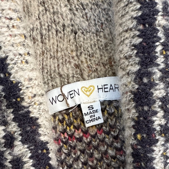 NOT AVAILABLE Woven Heart Multicolor Diamond Pattern Cardigan PTP: 19" - Picture 2 of 5